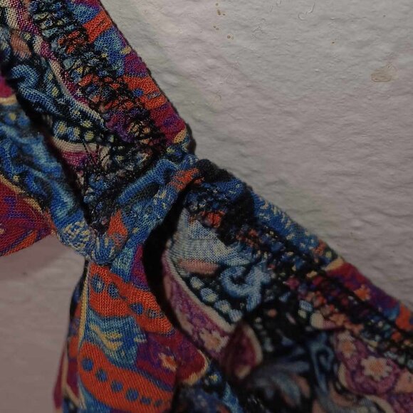 La Hearts Printed Crop Top Size Small - Picture 5 of 14